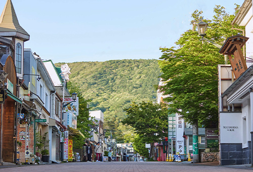 旧軽井沢通りを散策